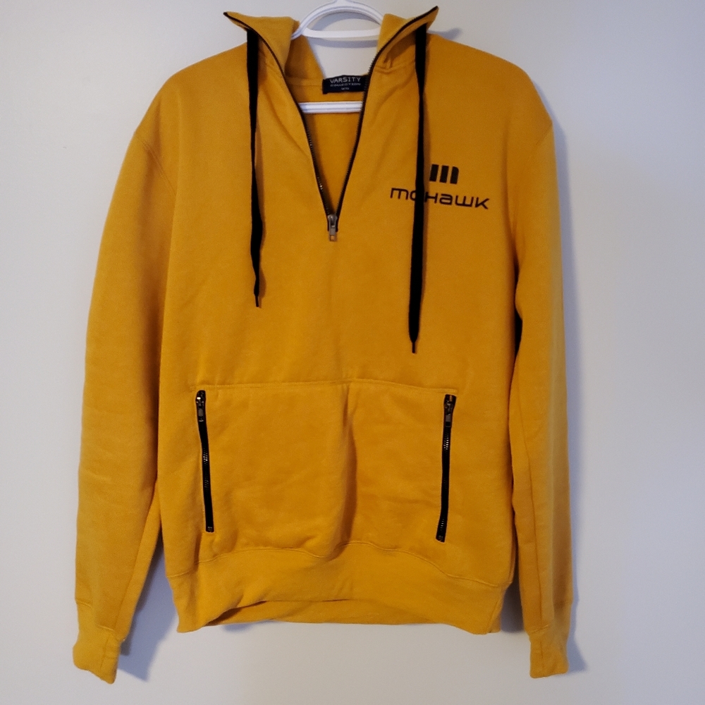 🔥3 for $35 | NWOT | Mohawk College 1/4 Zip Unisex Sweatshirt